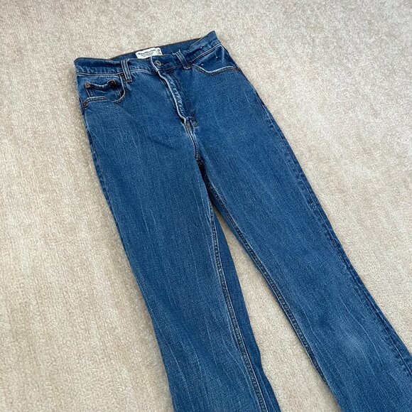 Abercrombie & Fitch 90s Slim Straight Leg Ultra High Rise Blue Jeans 26/2 Long - Picture 3 of 11